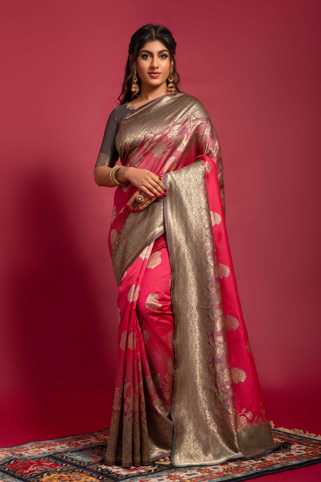 Picture of Gajri Banarasi Silk Blend Jacquard Woven Saree with Blouse